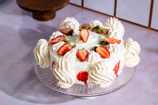 PASTEL FRESAS CON CREMA  10 P